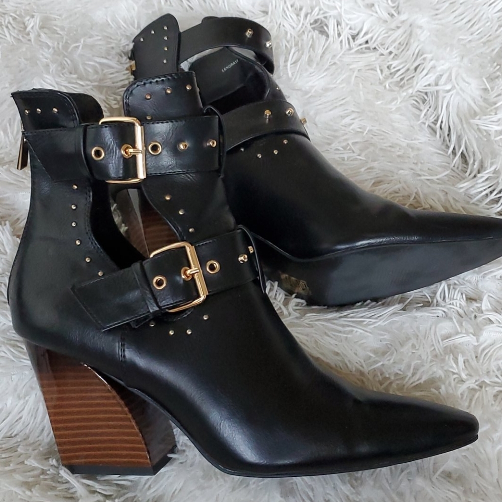 Ankle boots - Picture 2 of 6